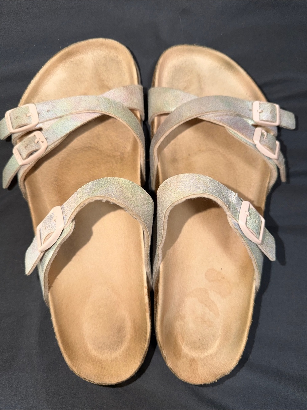 Iridescent Pink Double-Buckle Women’s Birkenstocks Size 9